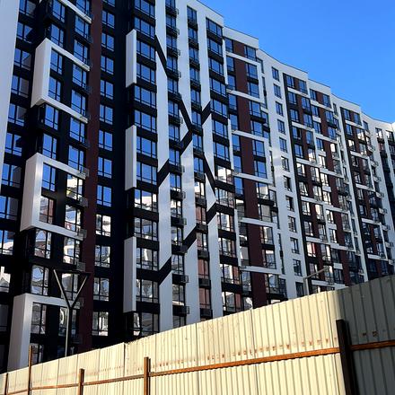 Хід будівництва Житловий район Manhattan, L4, L5 будинки, лютий 2025