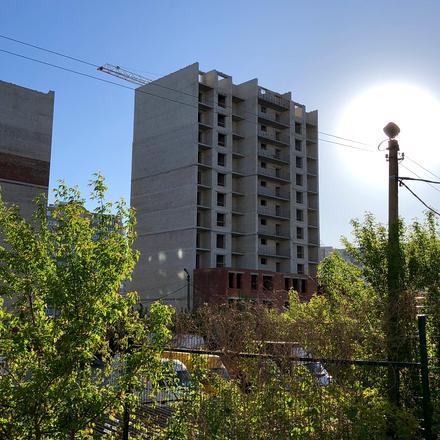 Хід будівництва ЖК Еспланада, просп. Лушпи, корп. 12, травень 2025