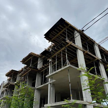 Хід будівництва ЖК Смарагд, 1-4 секції, липень 2025