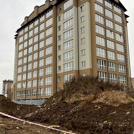 Ход строительства ЖК Гимназия, 1-2 секции, ноябрь 2025