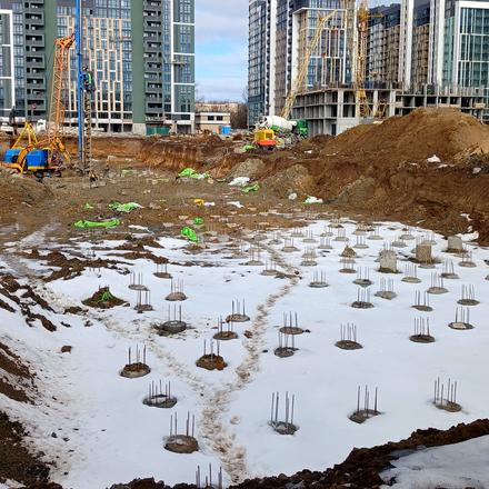 Ход строительства ЖК Феофания City, 5 дом, март 2026