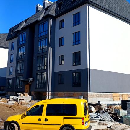 Хід будівництва ЖК Молодіжне містечко, 8 черга (вул. Покровська 10), березень 2026