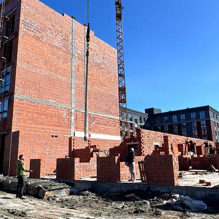 Ход строительства ЖК Kvartal Soborna, 5 секция, март 2026