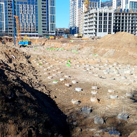 Ход строительства ЖК Феофания City, 5 дом, апрель 2026