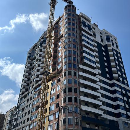 Ход строительства ЖК Вышгород Плаза, Дом, апрель 2026