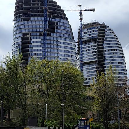 Ход строительства МФК INTERGAL CITY, Башни А, Д, апрель 2026