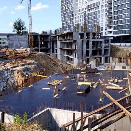 Хід будівництва ЖК Парус City, Торгово-офісний центр, липень 2026