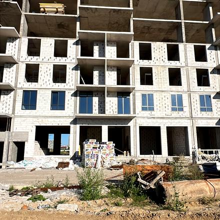 Хід будівництва ЖК Озерні Вежі, 1 будинок, серпень 2026