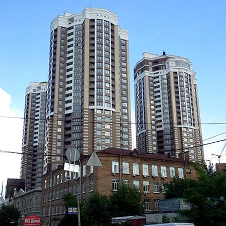 Хід будівництва ЖК Покровський посад, 1-3 будинки (вул. Глибочицька, 32а, 32б, 32в), липень 2014