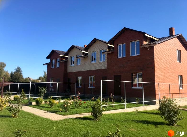 Таунхаусы Hi-Tech House