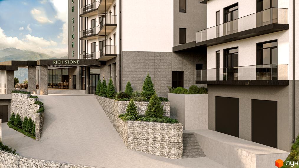 Апарт-готель Rich Stone Family Club з кам'яним оздобленням фасаду та озелененою терасою. Вхідна група з навісом та вивіскою Rich Stone.