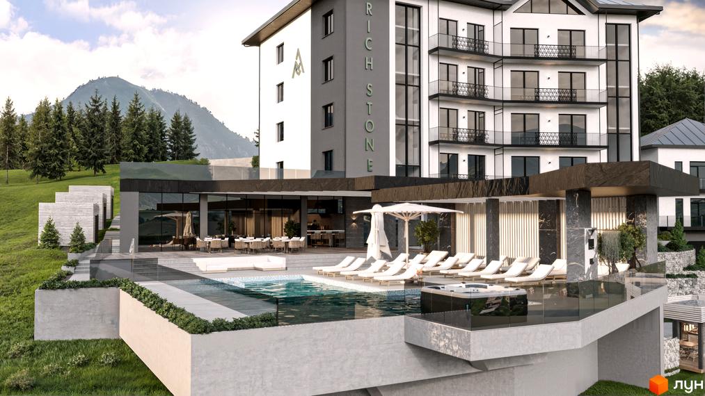 Апарт-готель Rich Stone Family Club з басейном та зоною відпочинку на тлі гір та лісу. Територія комплексу впорядкована, з доглянутим газоном та зеленими насадженнями.