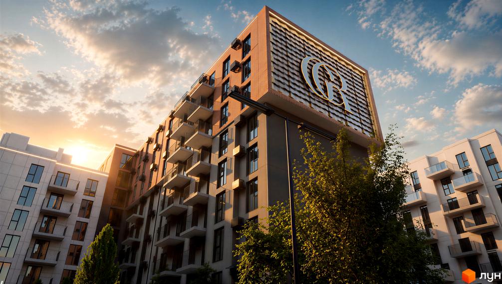 Новобудова Grand Residence Chernivtsi з цегляним фасадом та балконами на тлі неба. Зовнішній вигляд будинку з логотипом проєкту.
