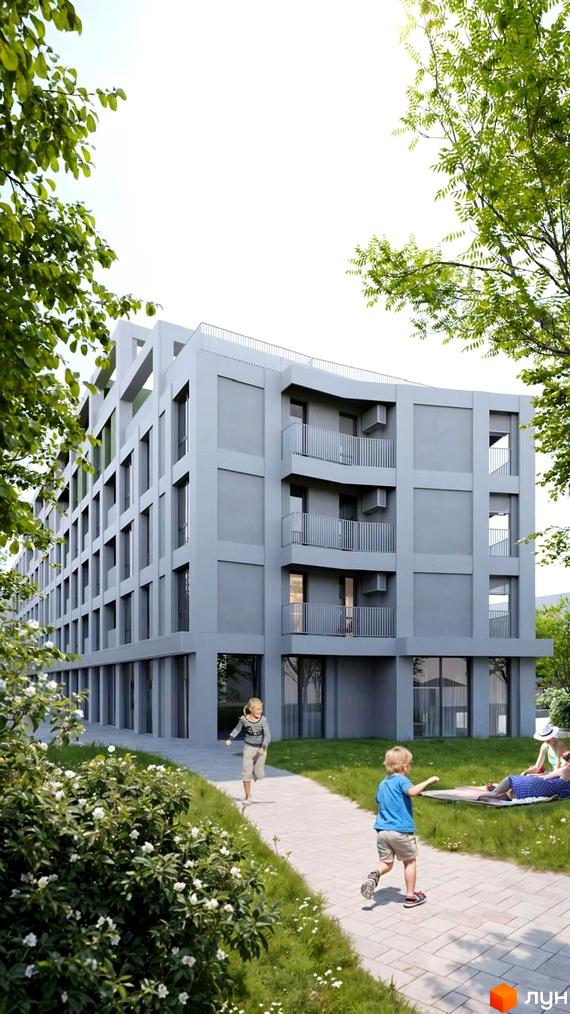 Житловий комплекс Green Hill City: сірий багатоповерховий будинок з балконами. На прибудинковій території зелений газон, доріжки, кущі з квітами та діти, що граються.