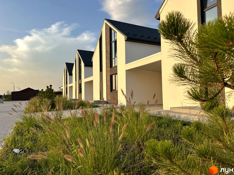 КМ DESNA HOMES