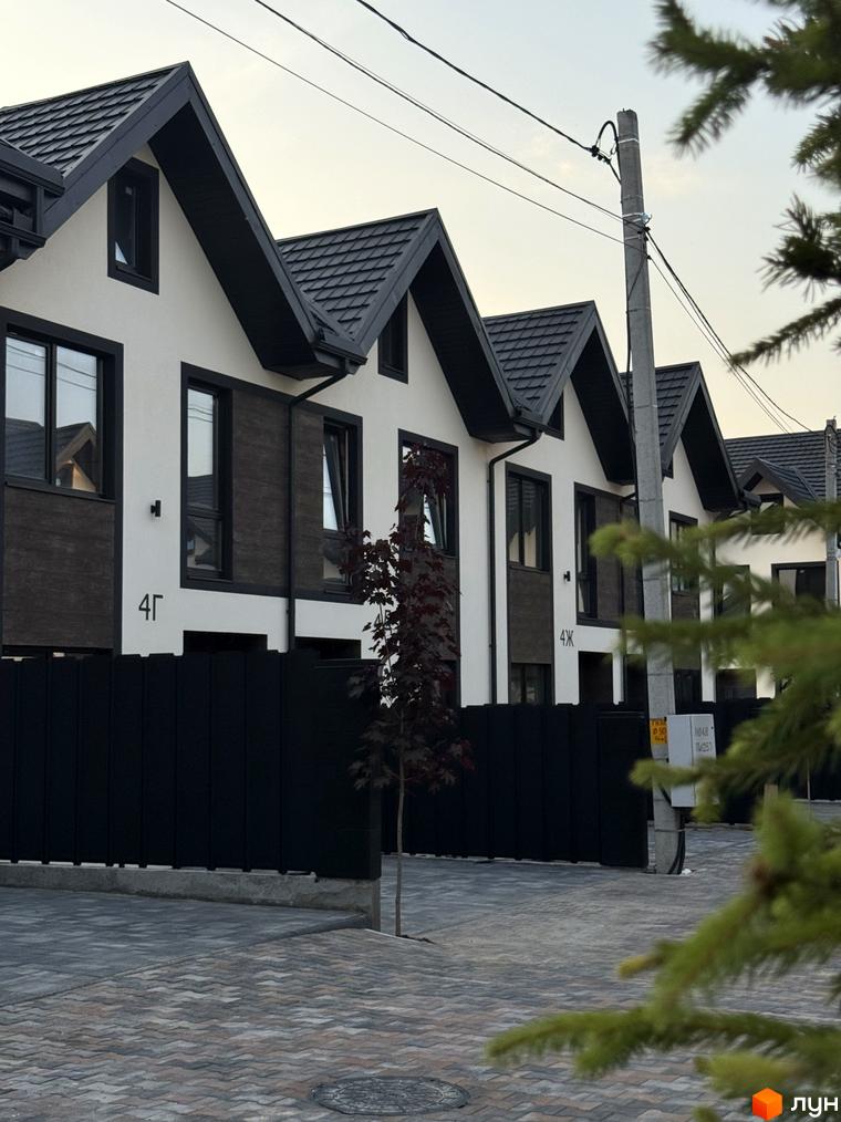 Таунхауси 40 Estates
