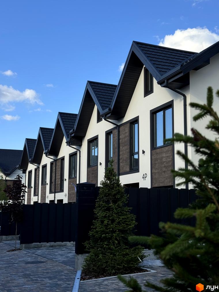 Таунхауси 40 Estates