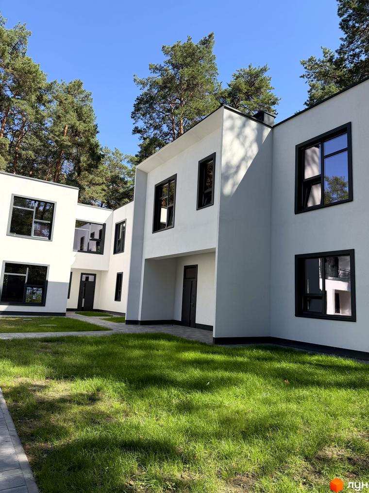 КМ Forest Home