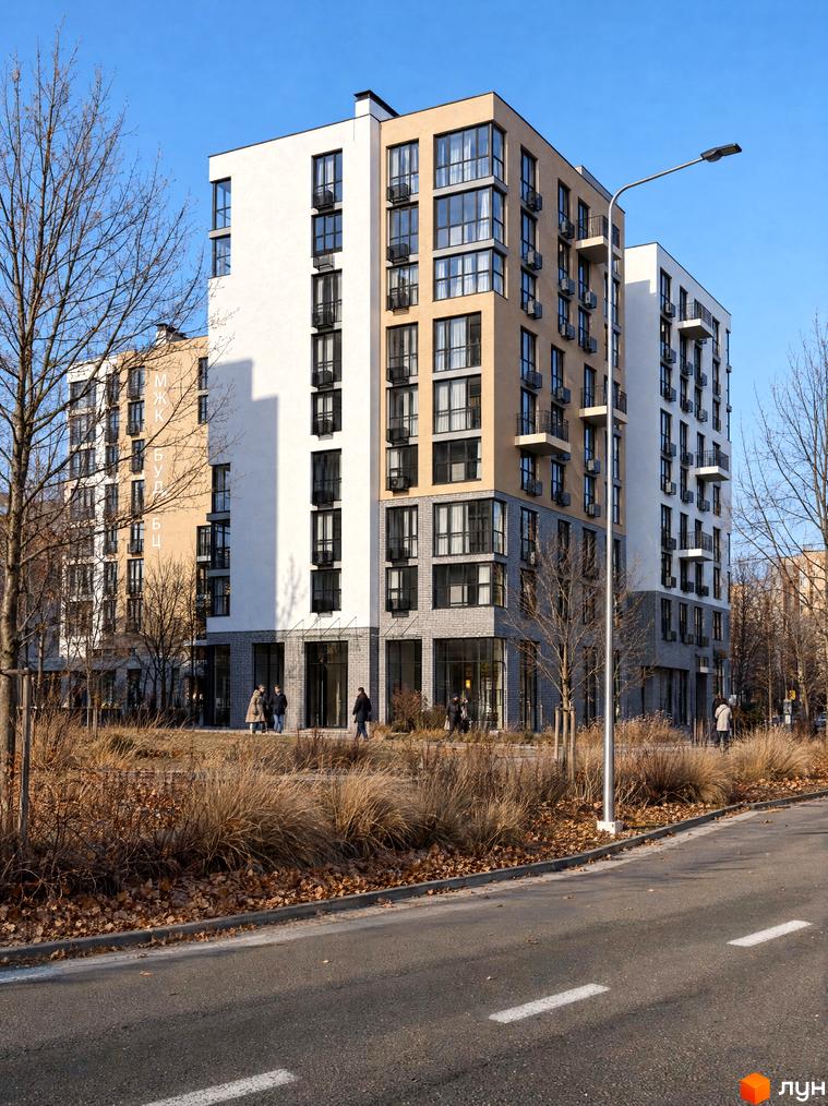 Фасад новобудови TWINS RESIDENCE з панорамними вікнами та пішохідна зона з газоном біля будинку.