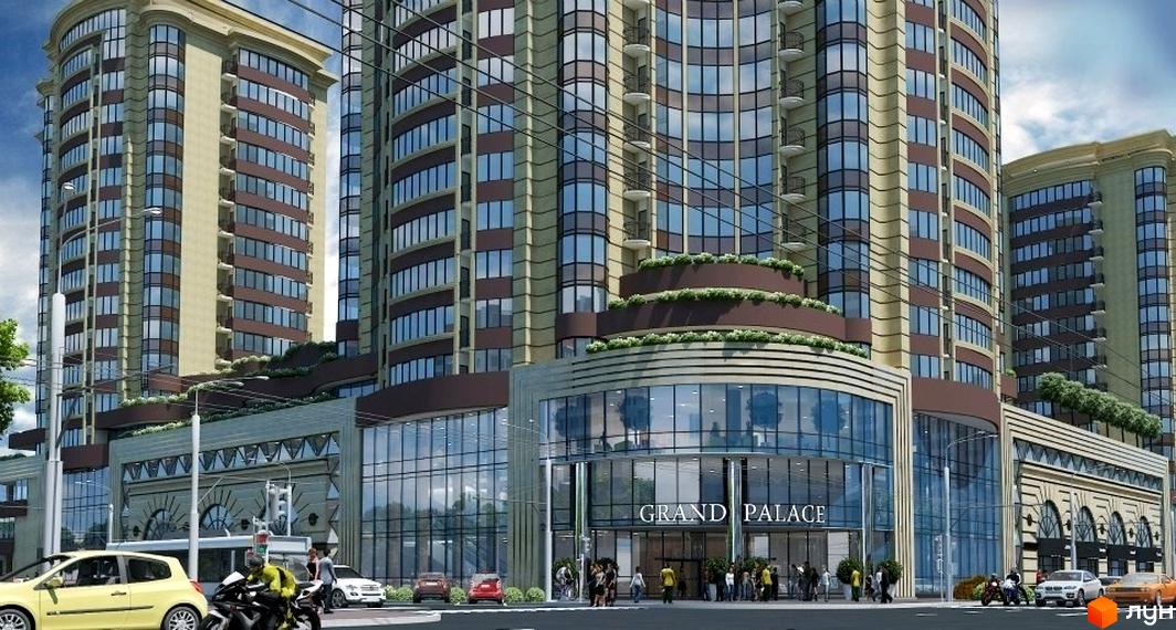 Новобудова Grand Palace – це висотні будівлі з панорамним склінням та балконами. Навколо комплексу облаштована прибудинкова територія з зеленими насадженнями.