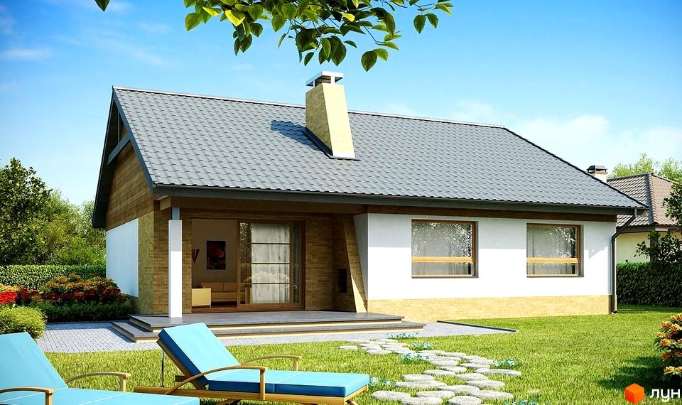 Котеджне містечко КМ Новий Хутір: одноповерховий будинок з сірим дахом, цегляним цоколем та великими вікнами. Навколо будинку зелений газон, доріжка з каменів та шезлонги.