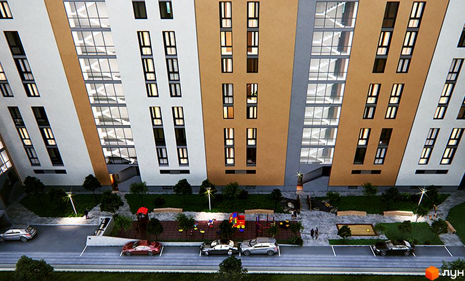 Висотна будівля ЖК Львівський з великою кількістю вікон. На прибудинковій території є дитячий майданчик, парковка та зелені насадження.