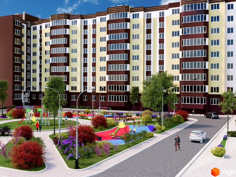 Новобудова ЖК Домашній з фасадом у світло-жовтих та коричневих тонах. Прибудинкова територія з дитячим майданчиком, зеленими насадженнями та доріжками.