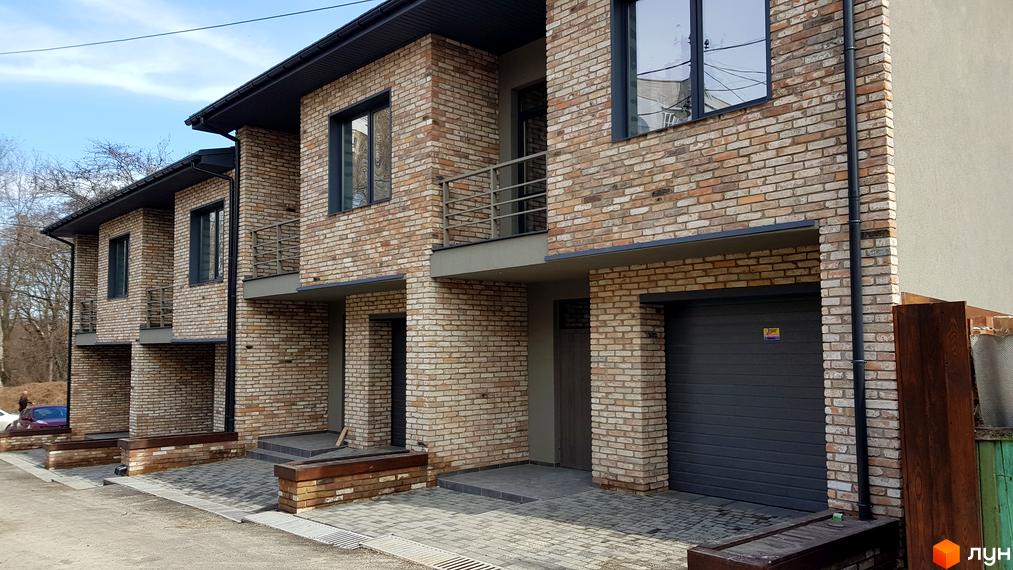 Ряд таунхаусів Таунхауси 