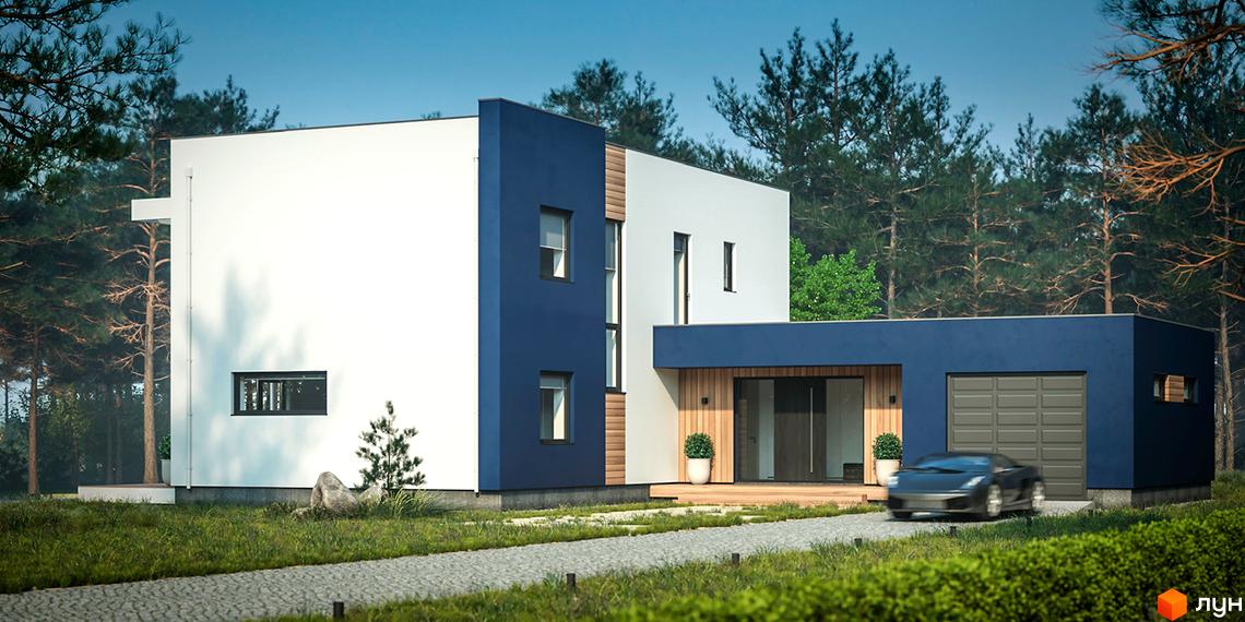 Котеджне містечко КМ Pleyada Club: двоповерховий будинок з білою та синьою обробкою, в оточенні соснового лісу. Поруч доріжка з бруківки та зелена галявина.