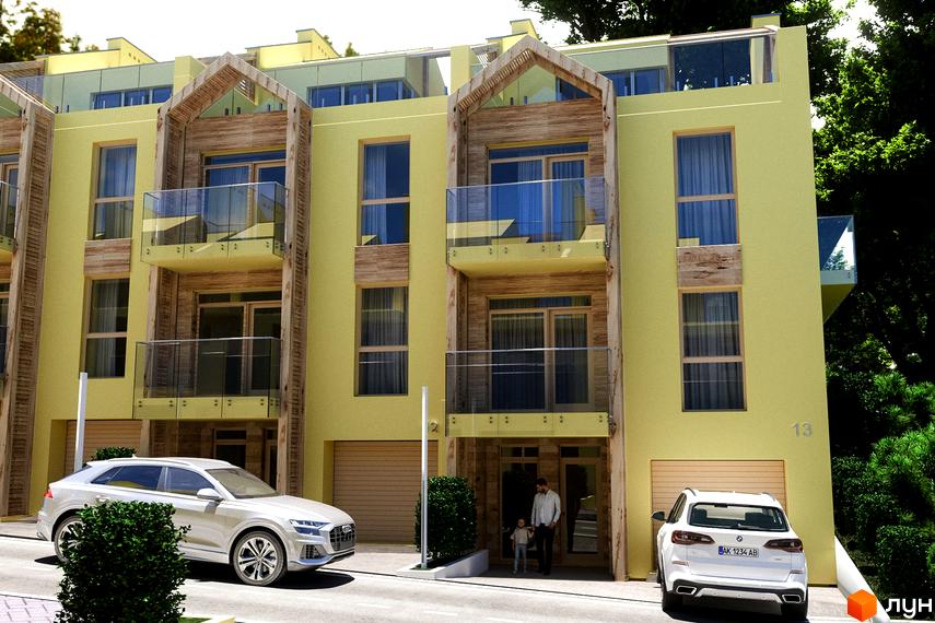 Зовнішній вигляд новобудови Royal Estate з фасадом світло-жовтого кольору, дерев'яними елементами та скляними балконами. Перед будинком розташовані автомобілі та зелені насадження.
