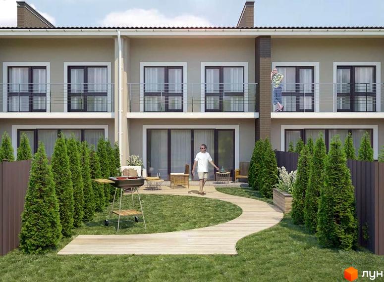 Фасад Таунхаусів Eurovillage з балконами та великими вікнами. На подвір'ї зелений газон, дерев'яна доріжка, мангал та туї.