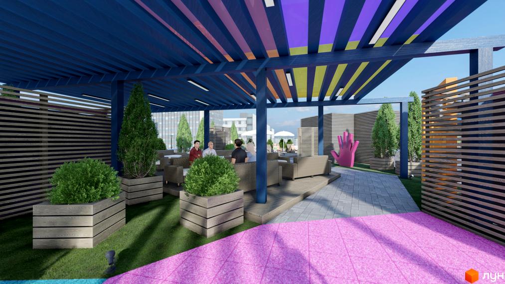 Комплекс Калейдоскоп: затишна тераса з диванами та кріслами під синім навісом з кольоровими вставками, зелені рослини в дерев'яних ящиках на тлі міської забудови.