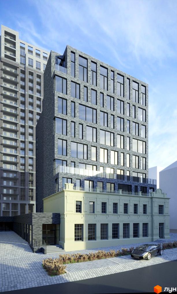 Житловий комплекс Premier Tower: багатоповерхова будівля з сірим цегляним фасадом та великими вікнами, поруч з історичною спорудою та вимощеною територією.