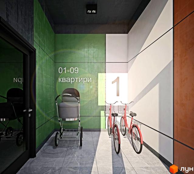 Клубний будинок „Карнаухова 58“: вхідна група з дитячим візочком та велосипедами, зелена та біла стіни, номер будинку 1.