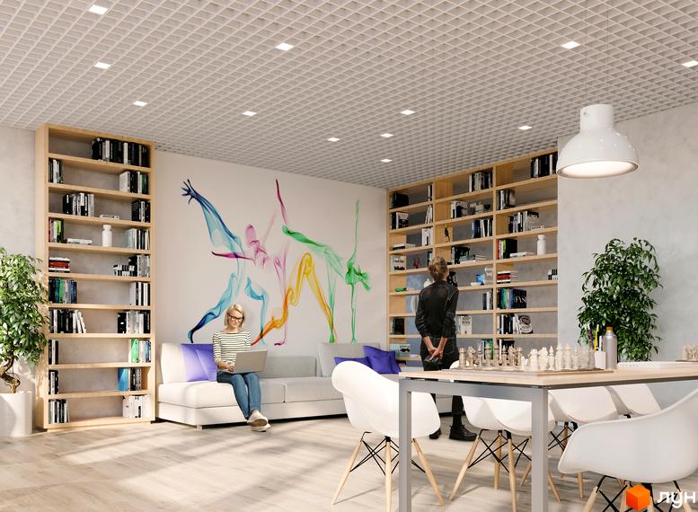 Вітальня з книжковими полицями та диваном, де жінка працює на ноутбуці, а чоловік розглядає шахову дошку. ЖК ANRIL house.