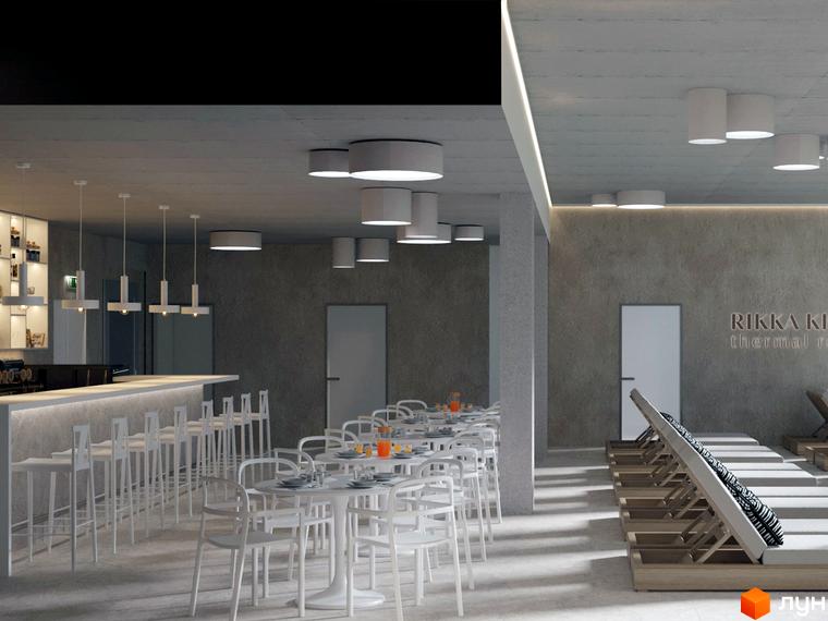 Апарт-готель Rikka KHUST thermal resort з просторою зоною відпочинку з шезлонгами та столиками.