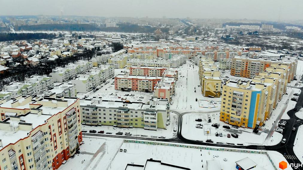 Зимовий вигляд житлового комплексу 