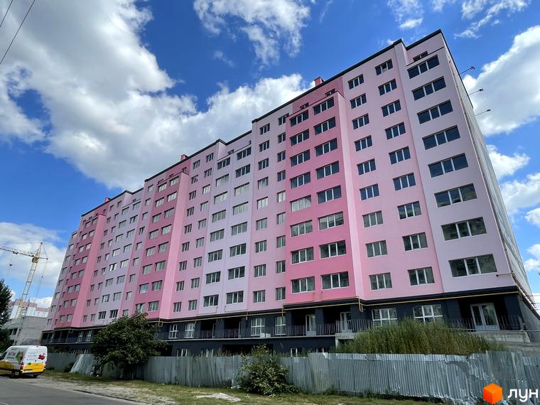 Зовнішній вигляд багатоповерхового житлового комплексу 