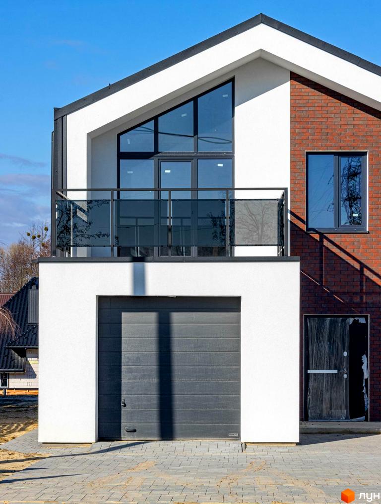 Фасад дуплексів 