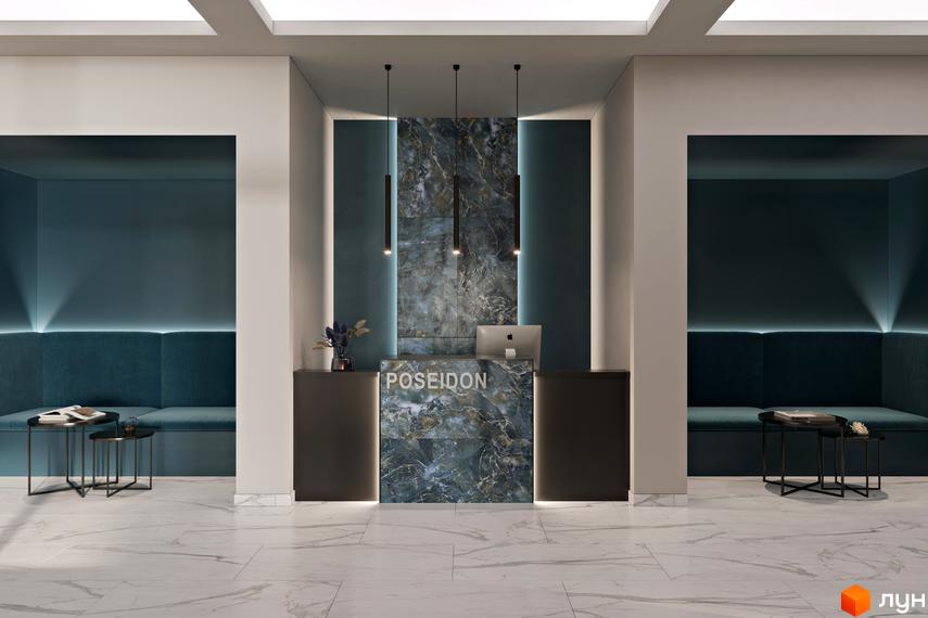 Інтер'єр холу житлового комплексу Poseidon з рецепцією та зонами відпочинку. Стіни оздоблені декоративним камінням та підсвічуванням.