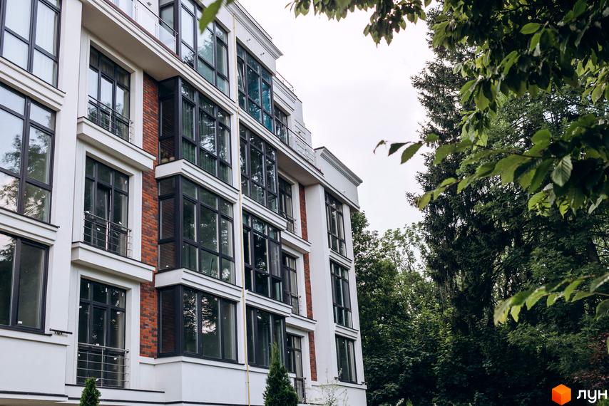 Клубний будинок Rezydencja „Zalizna Voda