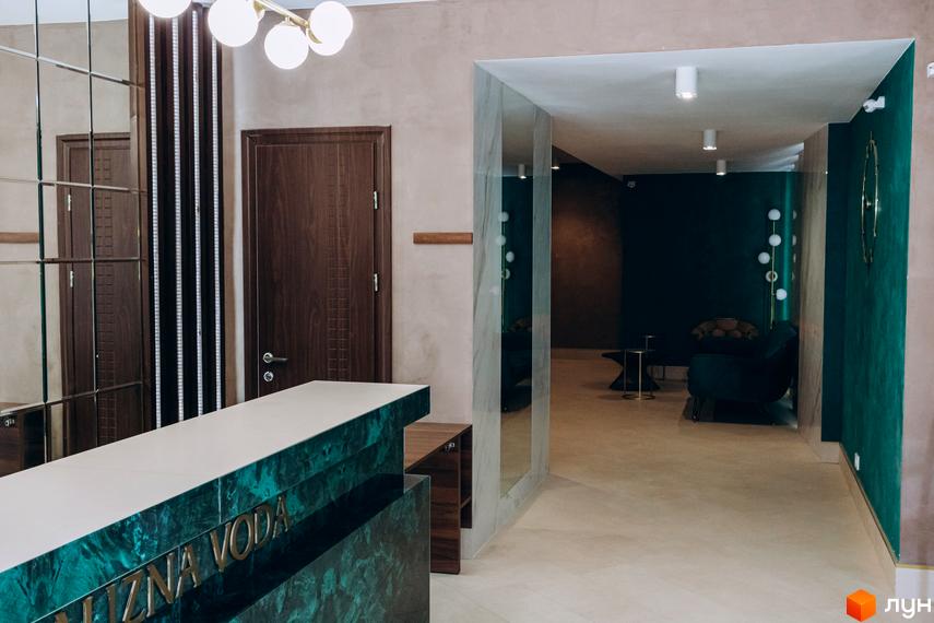 Зона ресепшн клубного будинку Rezydencja „Zalizna Voda