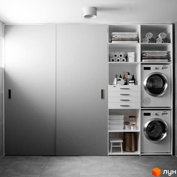 Котеджне містечко КМ Перлина Процева, сучасна ванна кімната з пральною машиною та сушаркою, організоване зберігання рушників та побутової хімії.