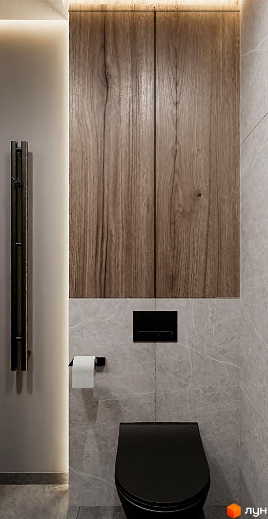 Інтер'єр ванної кімнати з дерев'яною шафою, чорним унітазом і рушникосушаркою. Дизайн санвузла в Житловому комплексі SOLOWAY.