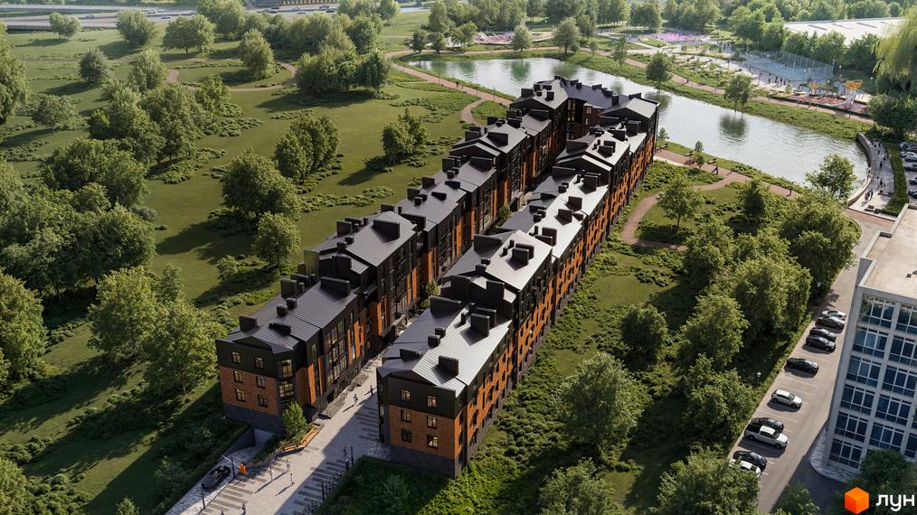 Житловий комплекс Plaza Kvartal 3 з цегляним фасадом та чорним дахом, розташований біля водойми та парку з зеленими зонами.