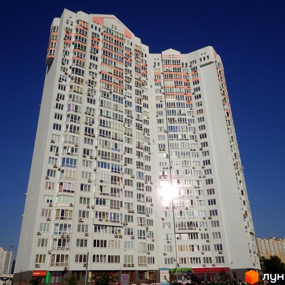 Житловий комплекс на вул. Єлизавети Чавдар, 1, з сучасною архітектурою та прибудинковою територією.