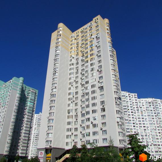 Житловий комплекс на вул. Єлизавети Чавдар, висотні будинки з великими вікнами та прибудинковою територією.