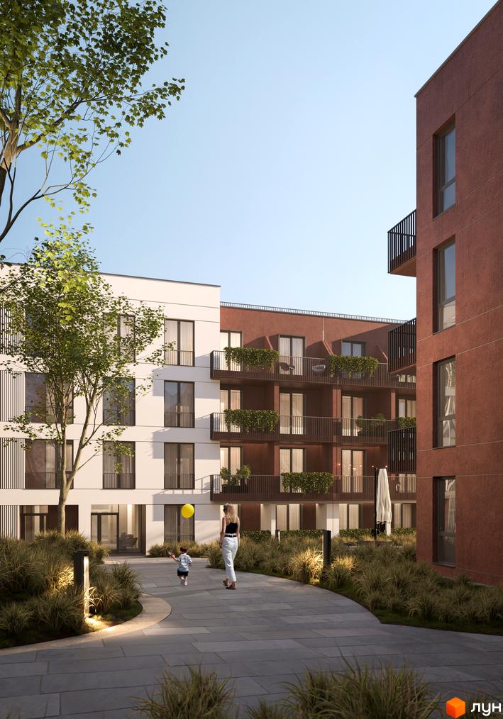 Зображення сторінки житлового комплексу SUMMERSTONE VILLAGE. Багатоквартирний будинок з балконами та доглянутою прибудинковою територією з рослинами та доріжками.