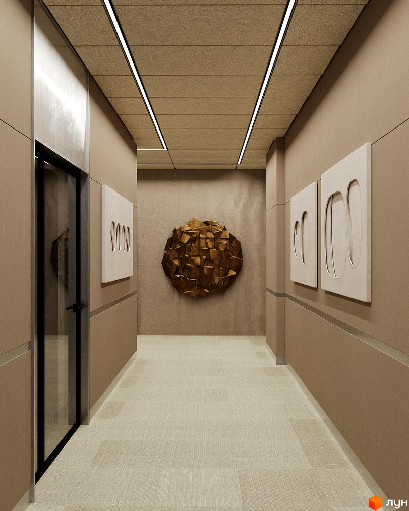 Інтер'єр коридору житлового комплексу SOUL PARK з арт-об'єктами на стінах та підвісним освітленням. Підлога покрита килимовим покриттям.