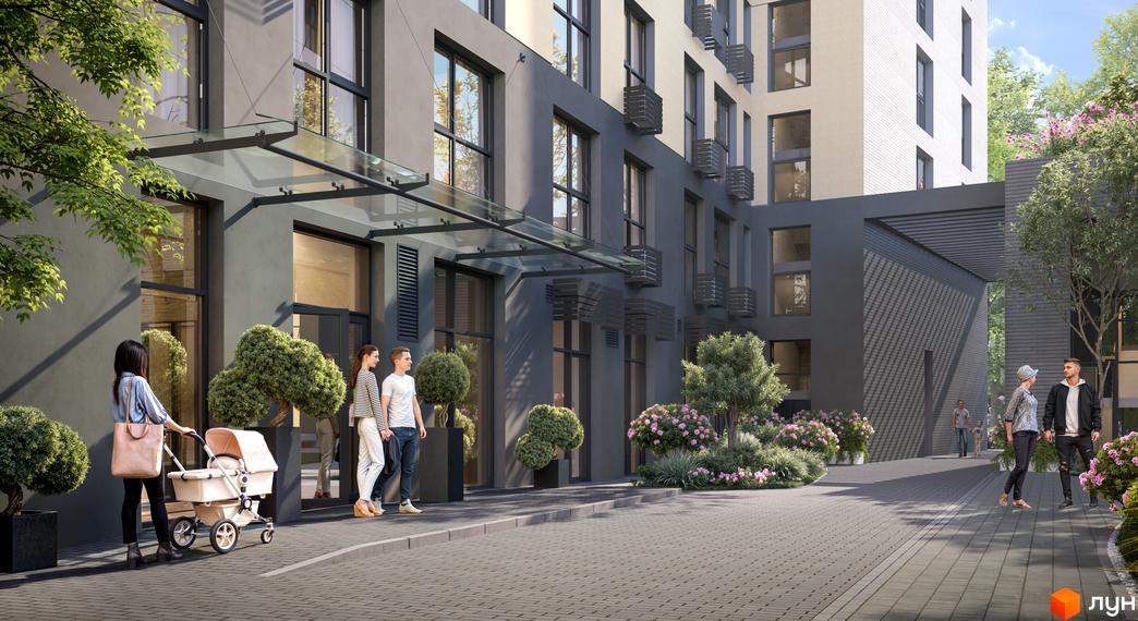 Новобудова ЖК Sense City з сучасним фасадом та доглянутою прибудинковою територією з деревами та квітами. Люди гуляють біля входу.